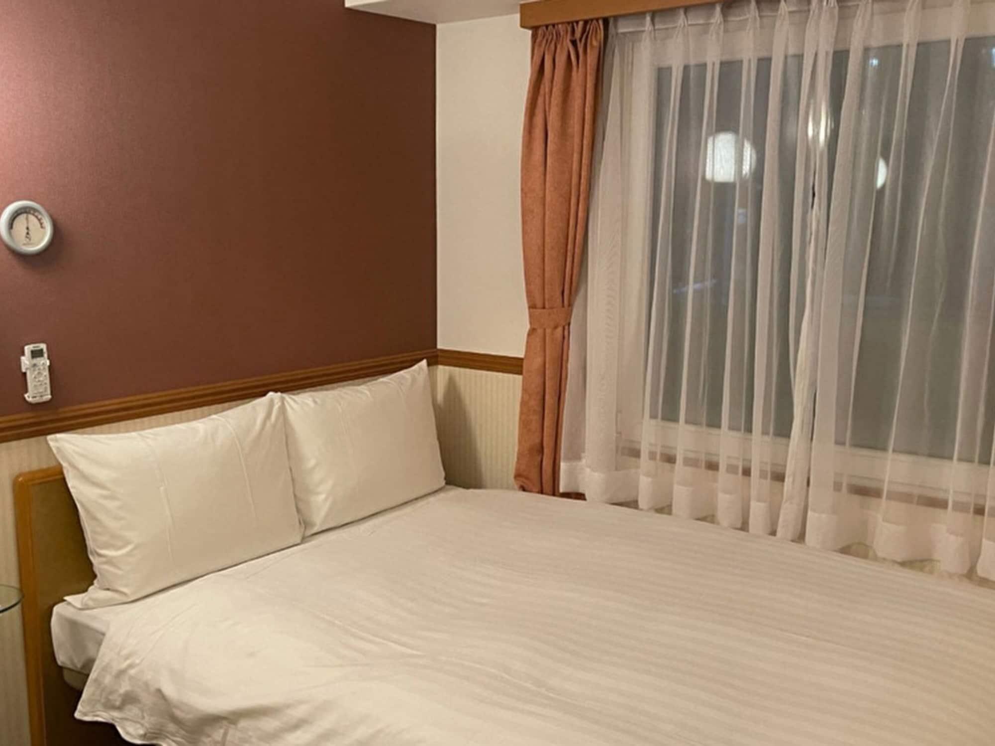 Toyoko Inn Kobe Minatogawa Koen Exterior photo